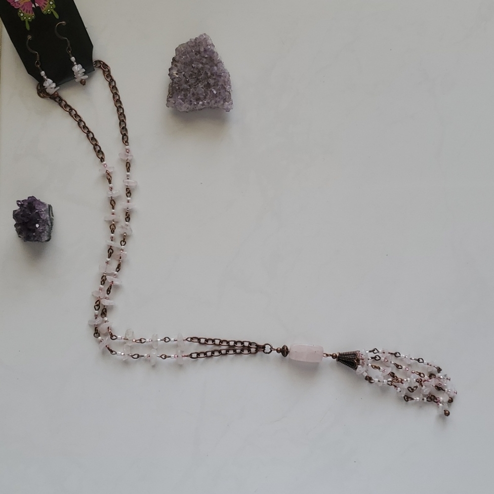Necklace Set. - Picture 4 of 5